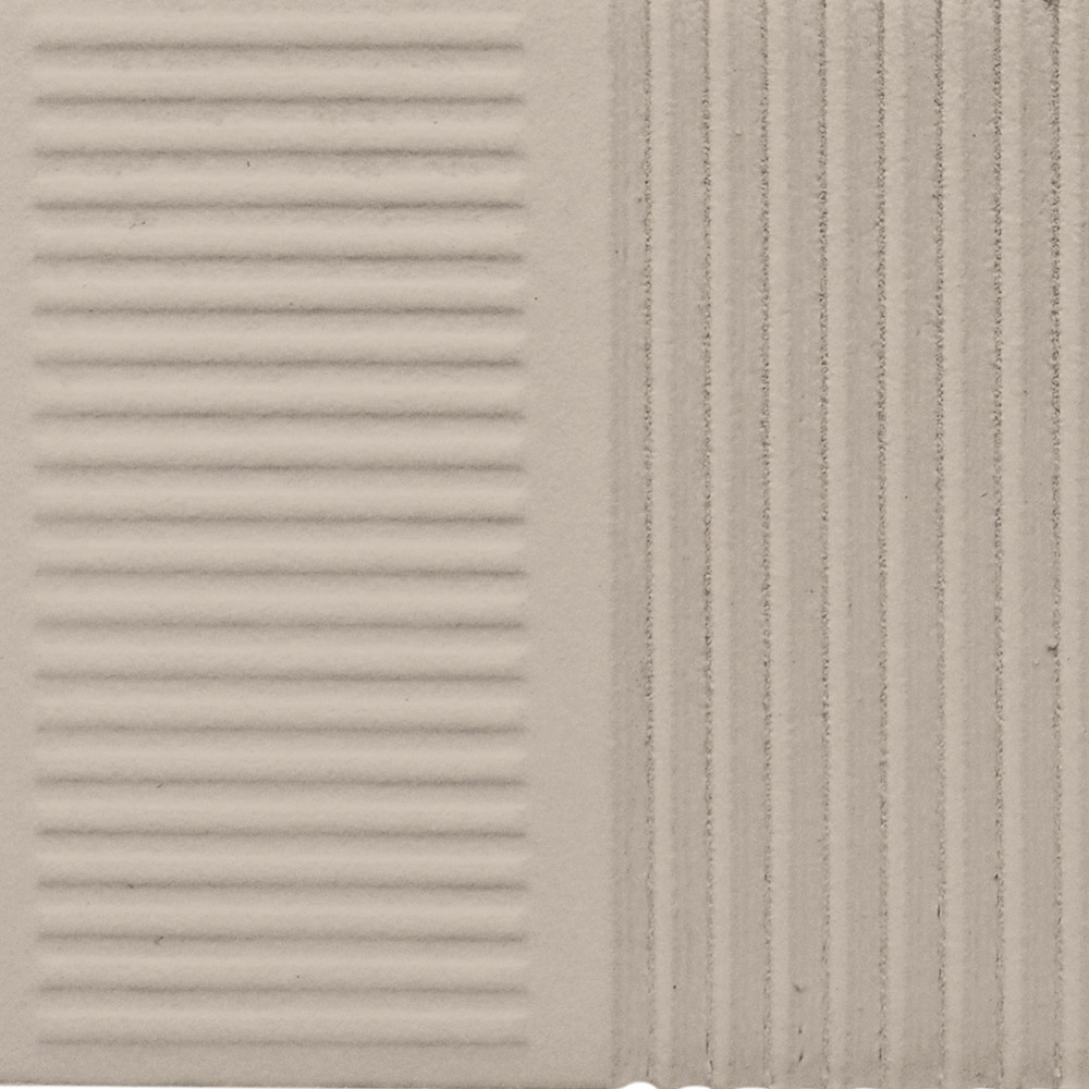 Equus Field Sculpt Racetrack Sand