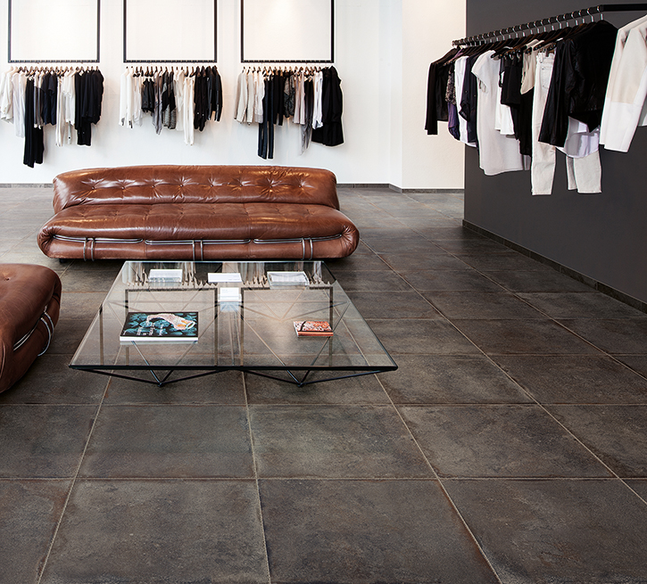 Cerdomus Castle Charcoal